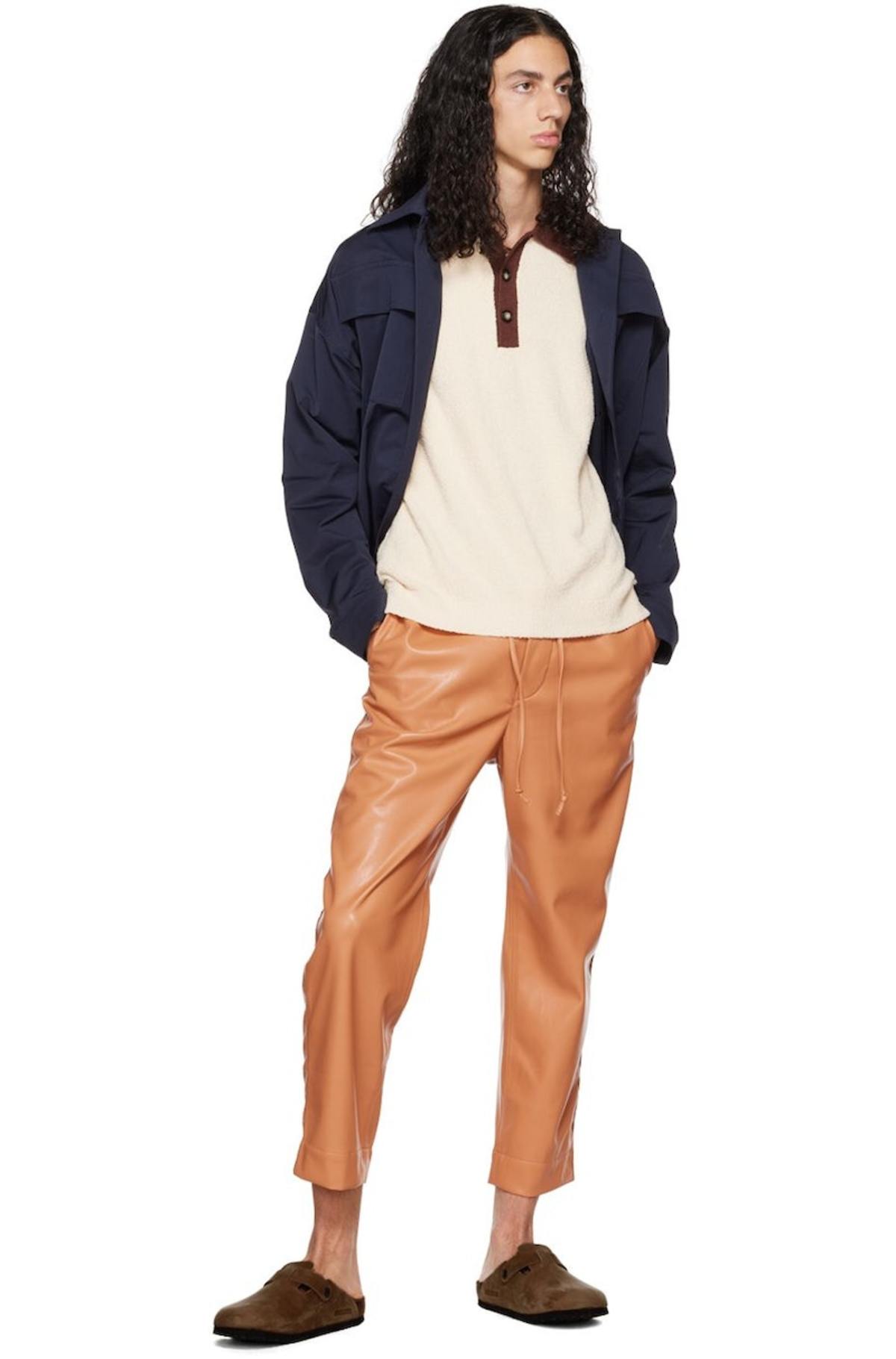 Embrace the Winter Chill: Men’s Leather Pants Offer Warmth and Comfort插图