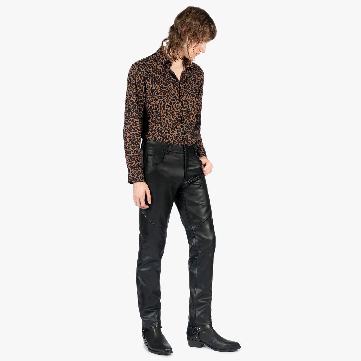 The Symbol of Appreciation: Men’s Leather Pants as a Fashion Gift插图
