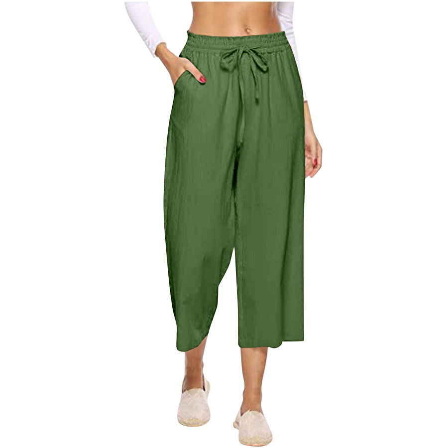 Green capris