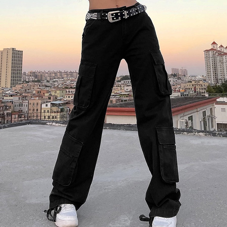 Women’s baggy cargo pant