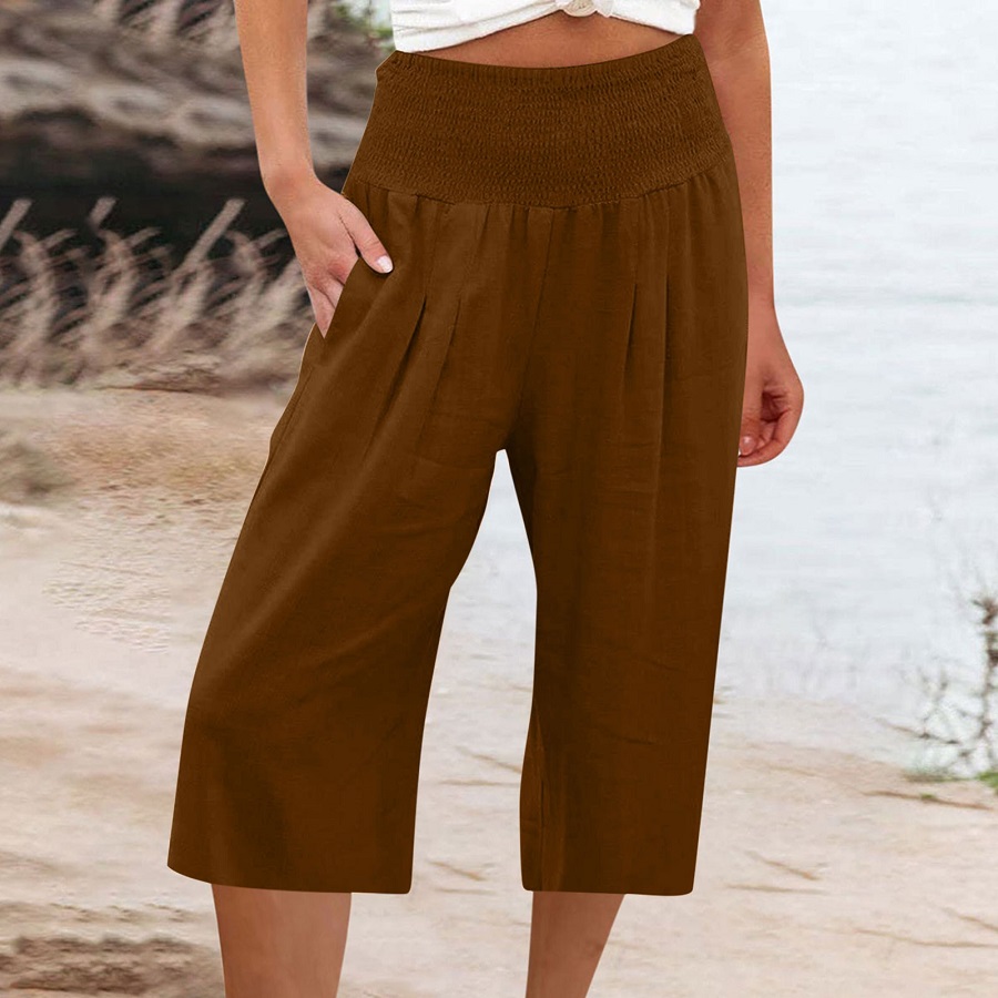 Brown capris