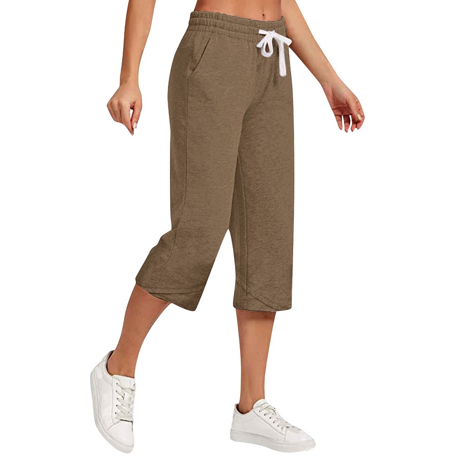 Brown capris