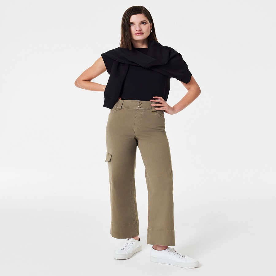 Cropped Cargo Pants